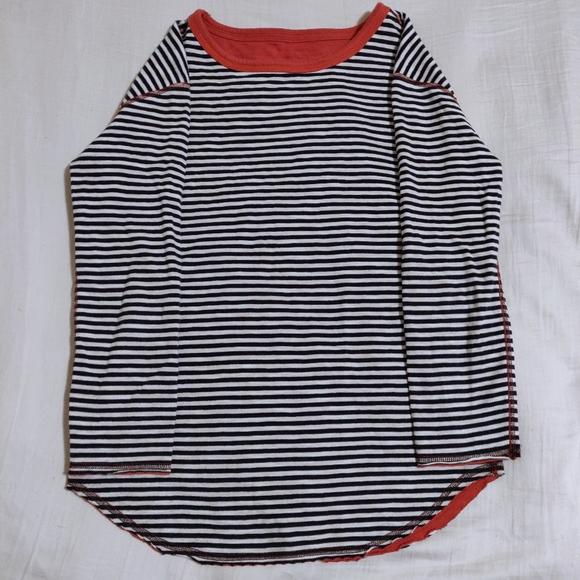 💖3/$25💖 Long Sleeve Reversible Striped Shirt - Picture 1 of 3